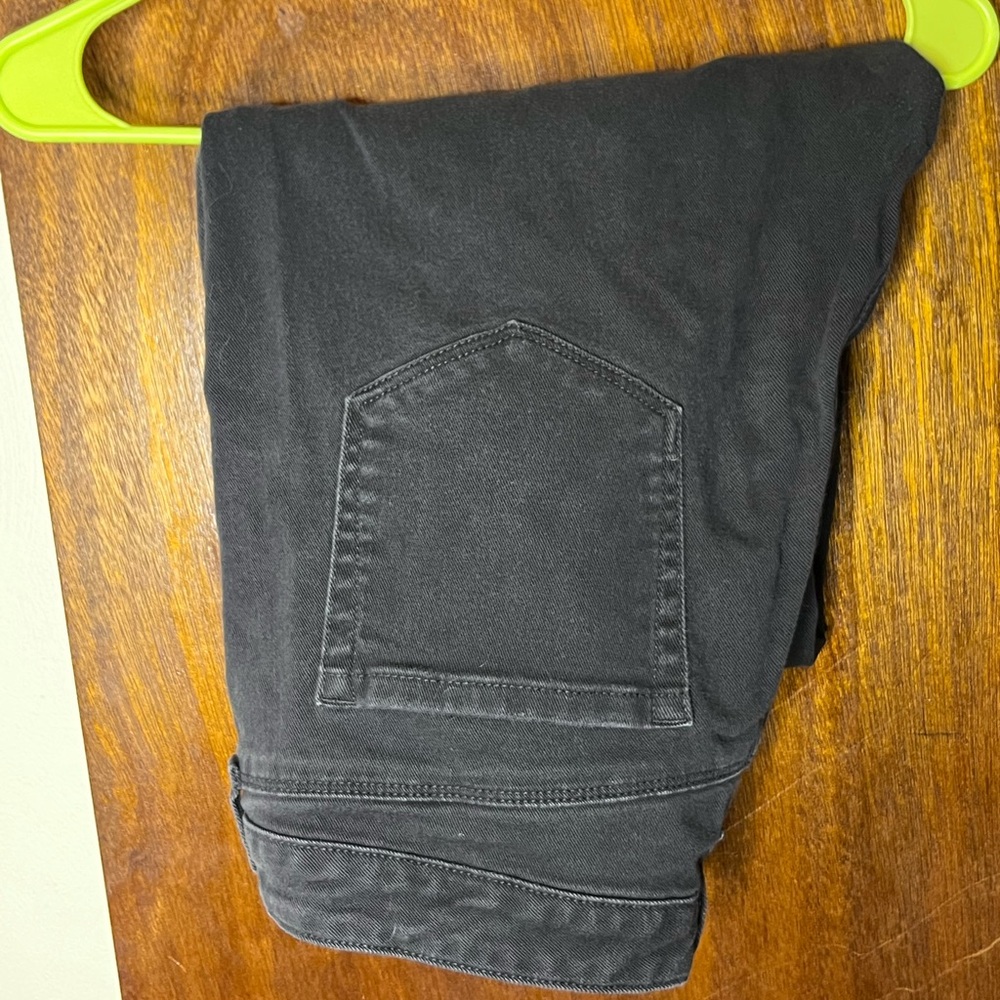 Style & Co. Skinny Leg Jeans - Picture 9 of 11